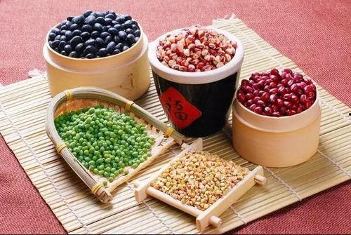 吃瓜小豆说娱乐,吃瓜小豆带你揭秘娱乐圈最新热点