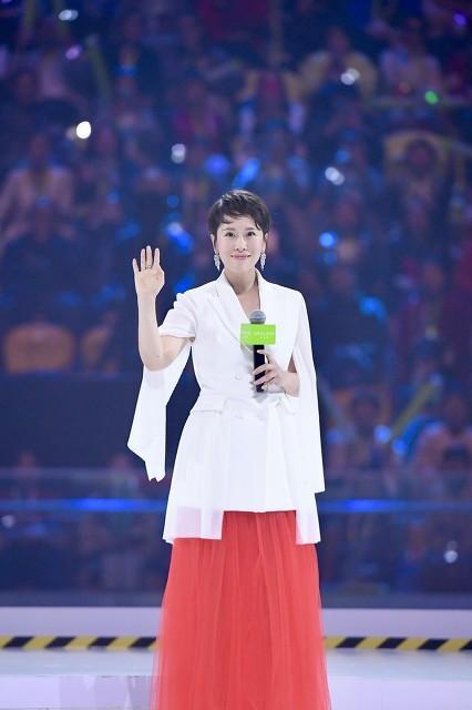 娱乐圈演唱会吃瓜的明星,幕后故事与精彩瞬间